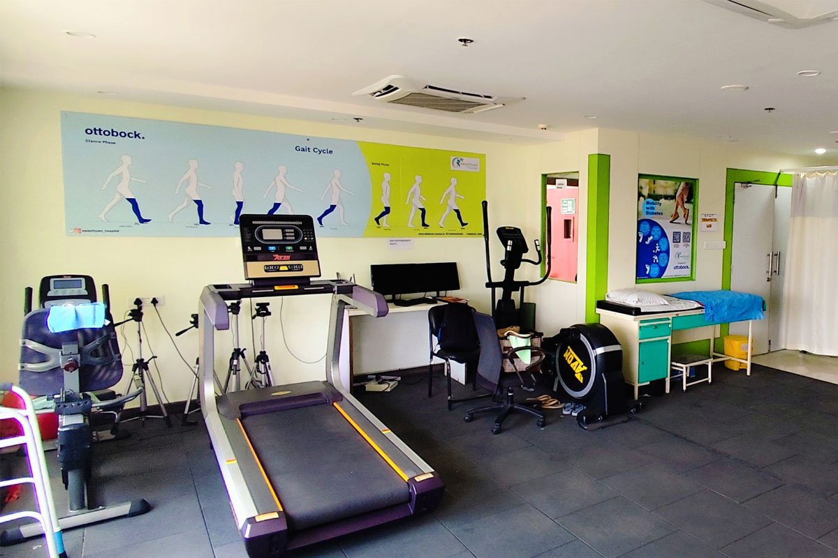 Diabetic Foot Care Clinic (DFCC)